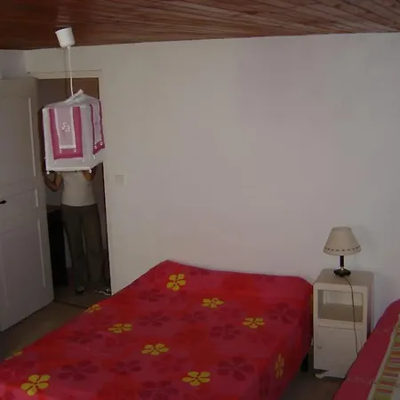 Holiday home Les Loirs Lespinassiere
